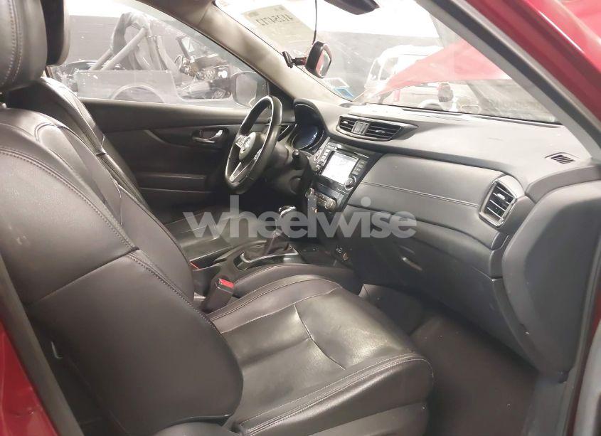 Photo 5 of 2019 Nissan Rogue SL (VIN 5N1AT2MV1KC788748)