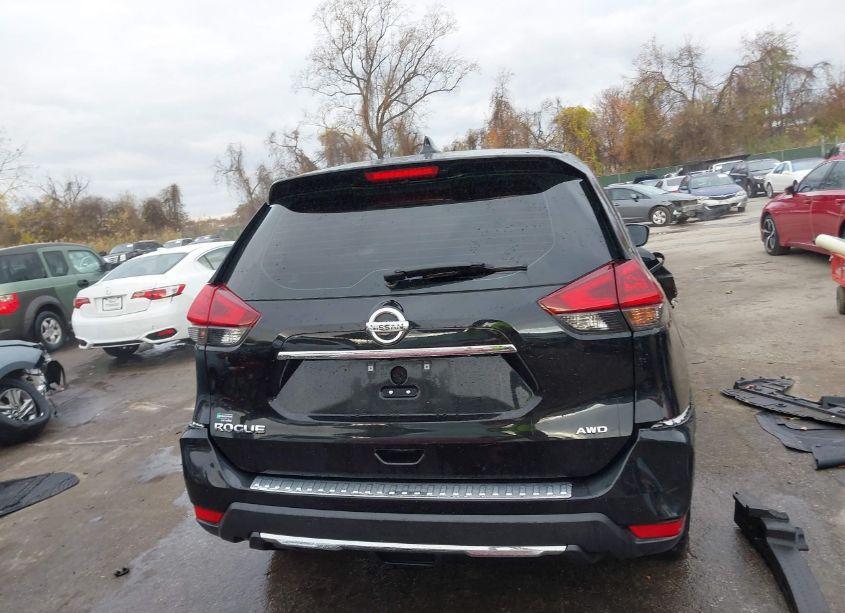 Photo 17 of 2019 Nissan Rogue S (VIN 5N1AT2MV1KC803698)