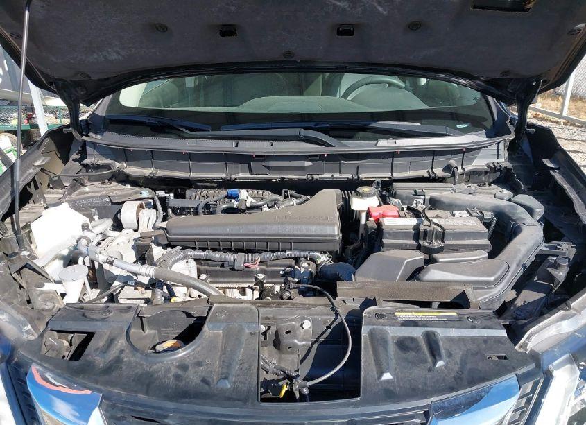 Photo 10 of 2019 Nissan Rogue SL (VIN 5N1AT2MV1KC823028)