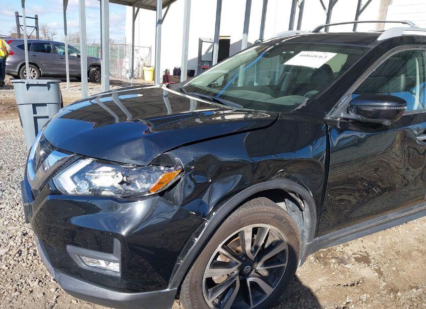 Photo 6 of 2019 Nissan Rogue SL (VIN 5N1AT2MV1KC823028)