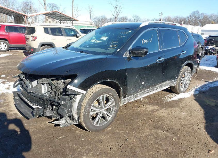Photo 2 of 2020 Nissan Rogue SV INTELLIGENT AWD (VIN 5N1AT2MV1LC716272)