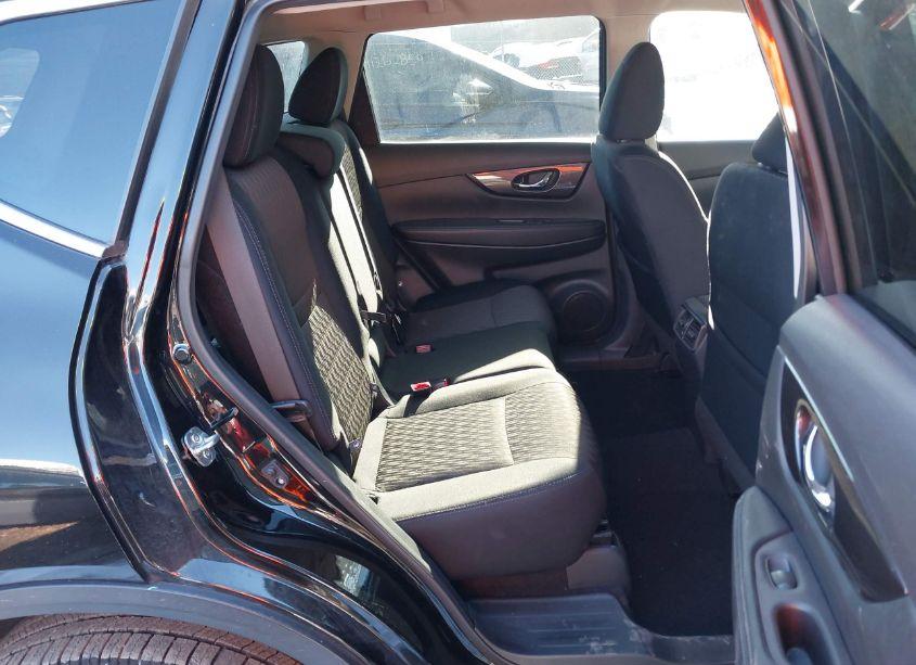 Photo 8 of 2020 Nissan Rogue SV INTELLIGENT AWD (VIN 5N1AT2MV1LC716272)