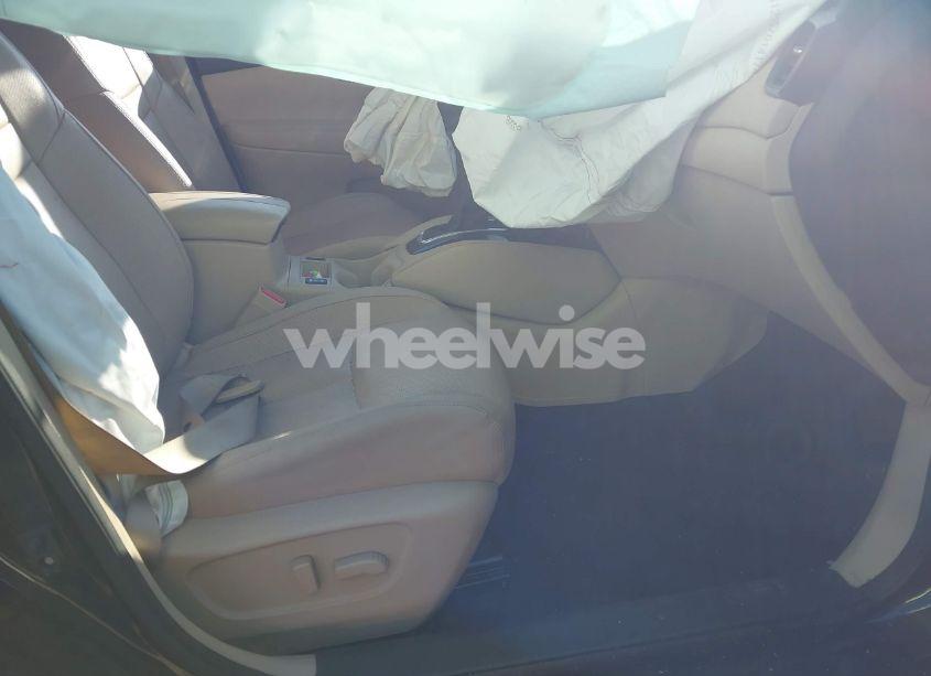 Photo 5 of 2020 Nissan Rogue SL INTELLIGENT AWD (VIN 5N1AT2MV1LC743939)