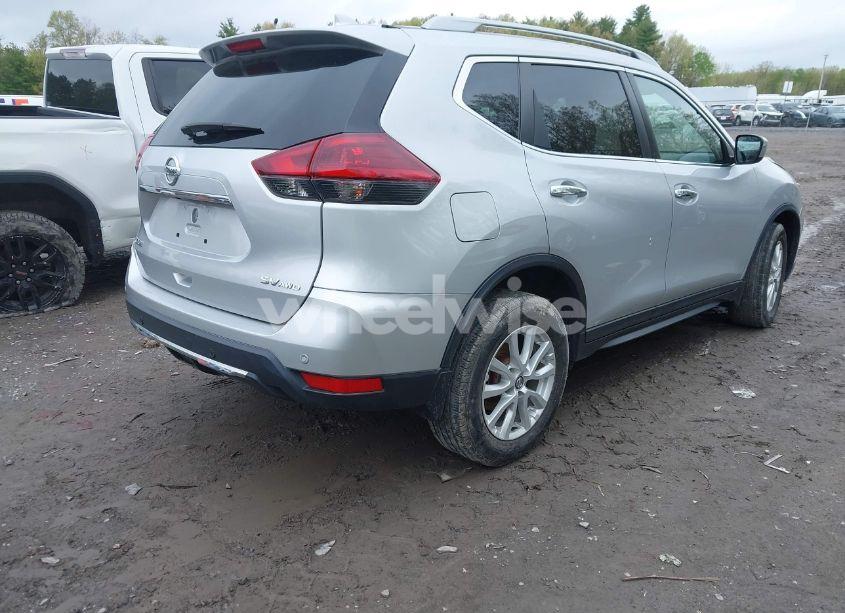 Photo 4 of 2020 Nissan Rogue SV INTELLIGENT AWD (VIN 5N1AT2MV1LC749398)