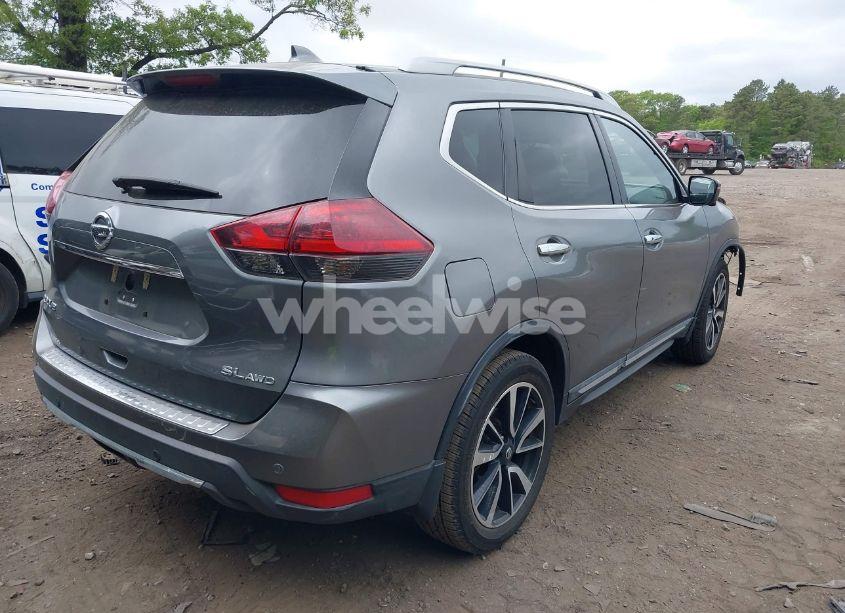 Photo 4 of 2020 Nissan Rogue SL INTELLIGENT AWD (VIN 5N1AT2MV1LC752348)