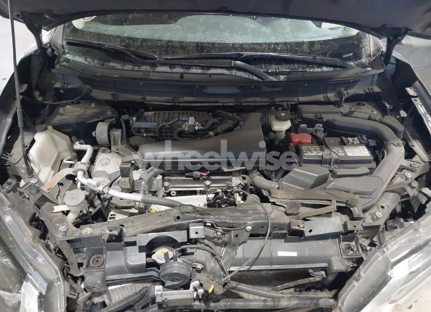 Photo 10 of 2020 Nissan Rogue S INTELLIGENT AWD (VIN 5N1AT2MV1LC785320)