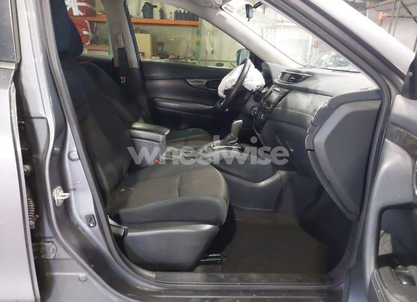 Photo 5 of 2020 Nissan Rogue S INTELLIGENT AWD (VIN 5N1AT2MV1LC785320)