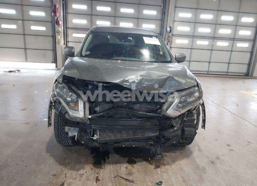 Photo 6 of 2020 Nissan Rogue S INTELLIGENT AWD (VIN 5N1AT2MV1LC785320)