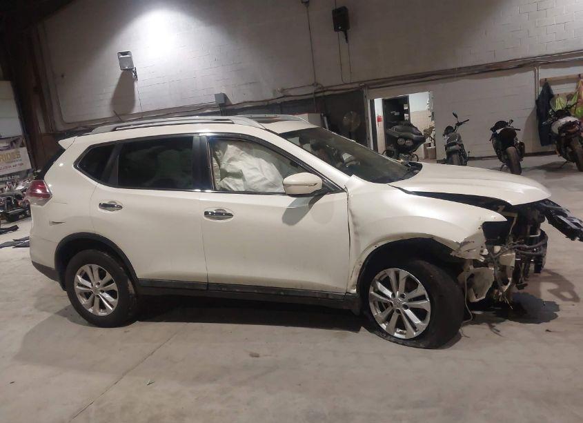 Photo 14 of 2015 Nissan Rogue SV (VIN 5N1AT2MV2FC812500)