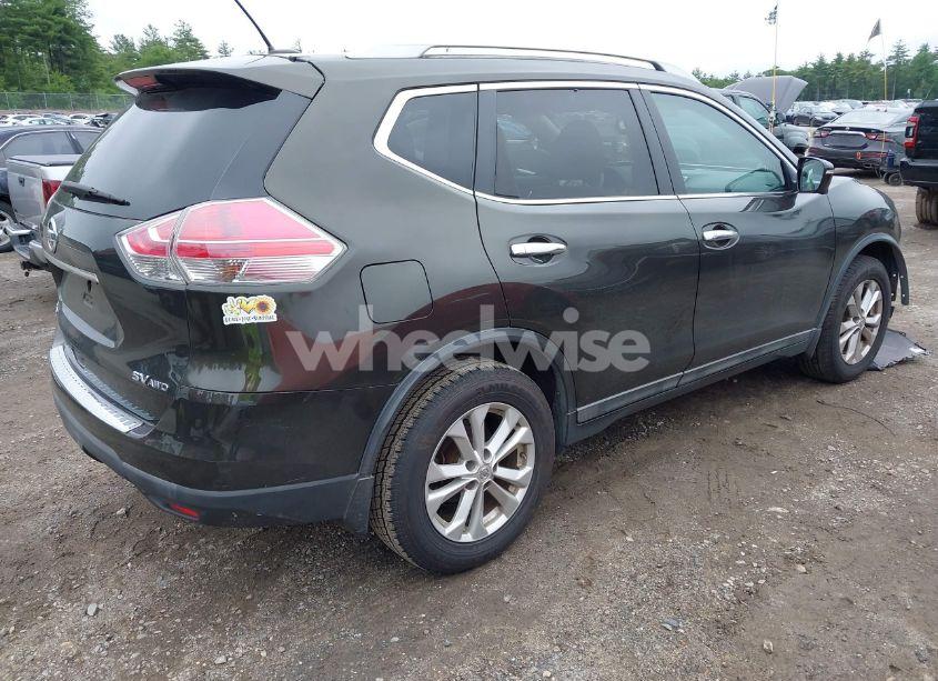 Photo 4 of 2015 Nissan Rogue SV (VIN 5N1AT2MV2FC829345)