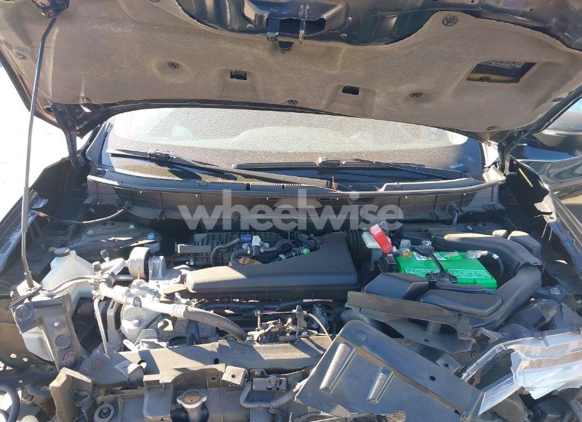 Photo 10 of 2015 Nissan Rogue SV (VIN 5N1AT2MV2FC851071)