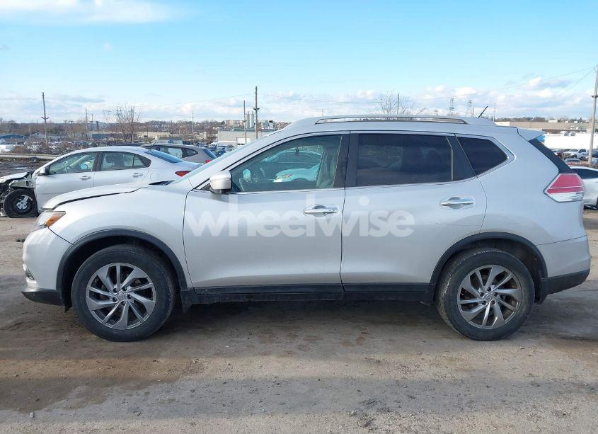 Photo 13 of 2015 Nissan Rogue SL (VIN 5N1AT2MV2FC909924)