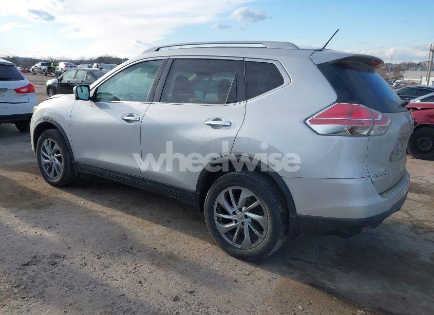 Photo 3 of 2015 Nissan Rogue SL (VIN 5N1AT2MV2FC909924)