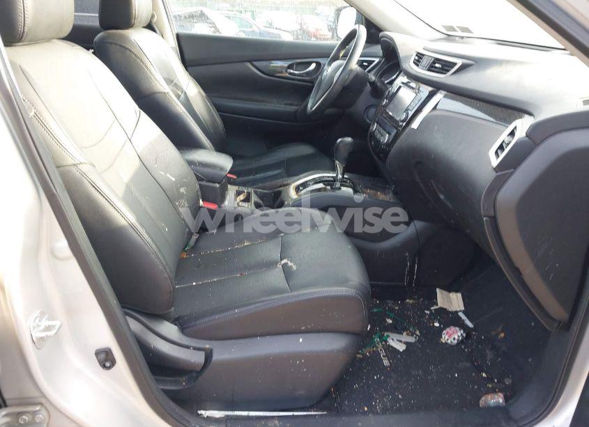 Photo 5 of 2015 Nissan Rogue SL (VIN 5N1AT2MV2FC909924)