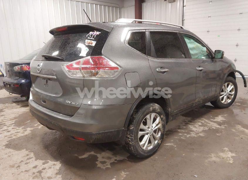 Photo 4 of 2015 Nissan Rogue SV (VIN 5N1AT2MV2FC917571)