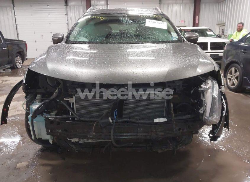 Photo 6 of 2015 Nissan Rogue SV (VIN 5N1AT2MV2FC917571)