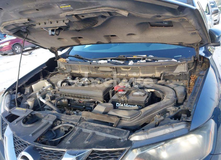 Photo 10 of 2015 Nissan Rogue SV (VIN 5N1AT2MV2FC919627)