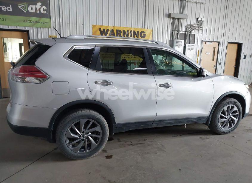 Photo 13 of 2016 Nissan Rogue SL (VIN 5N1AT2MV2GC737041)