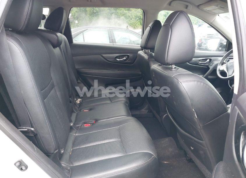 Photo 8 of 2016 Nissan Rogue SL (VIN 5N1AT2MV2GC737394)