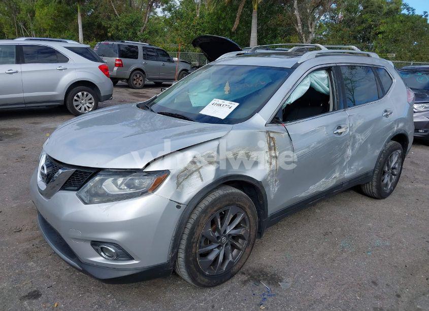 Photo 2 of 2016 Nissan Rogue SL (VIN 5N1AT2MV2GC742742)