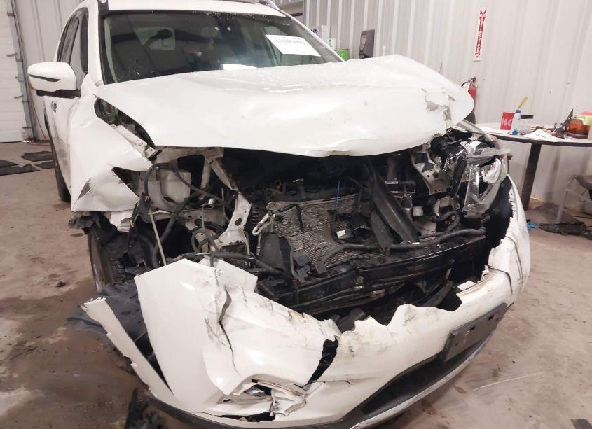 Photo 6 of 2016 Nissan Rogue SL (VIN 5N1AT2MV2GC754244)