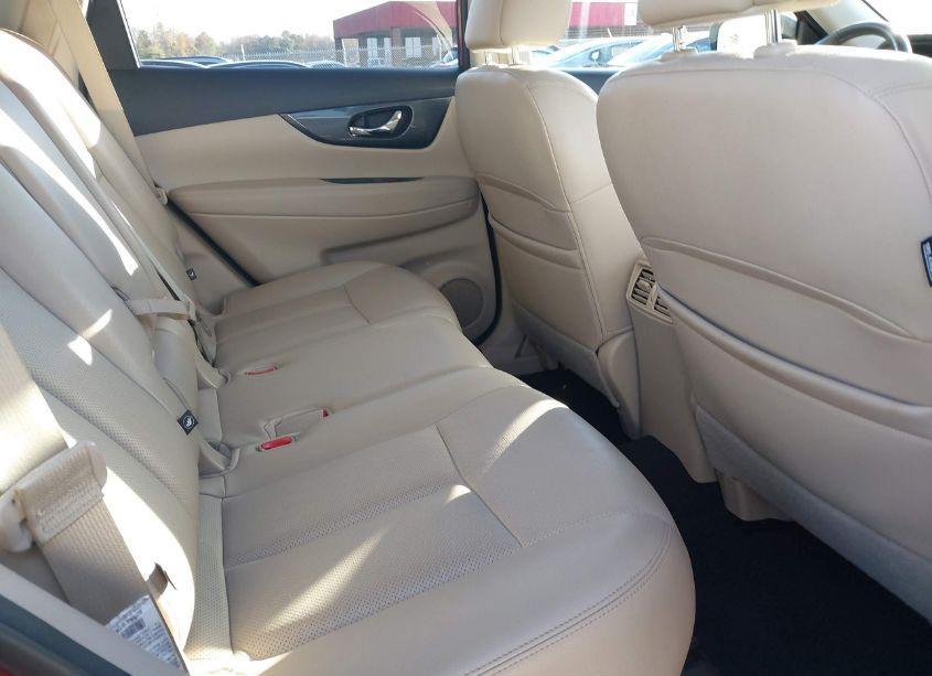 Photo 8 of 2016 Nissan Rogue SL (VIN 5N1AT2MV2GC756320)