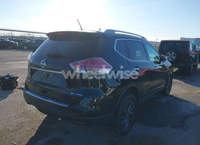 Photo 4 of 2016 Nissan Rogue SL (VIN 5N1AT2MV2GC801174)