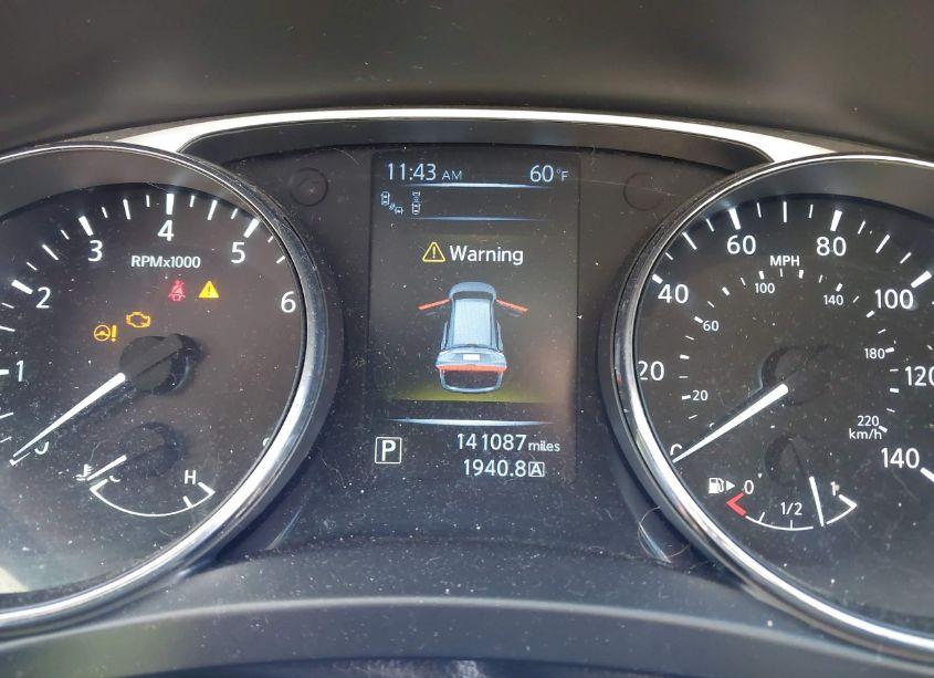 Photo 7 of 2016 Nissan Rogue SL (VIN 5N1AT2MV2GC811185)