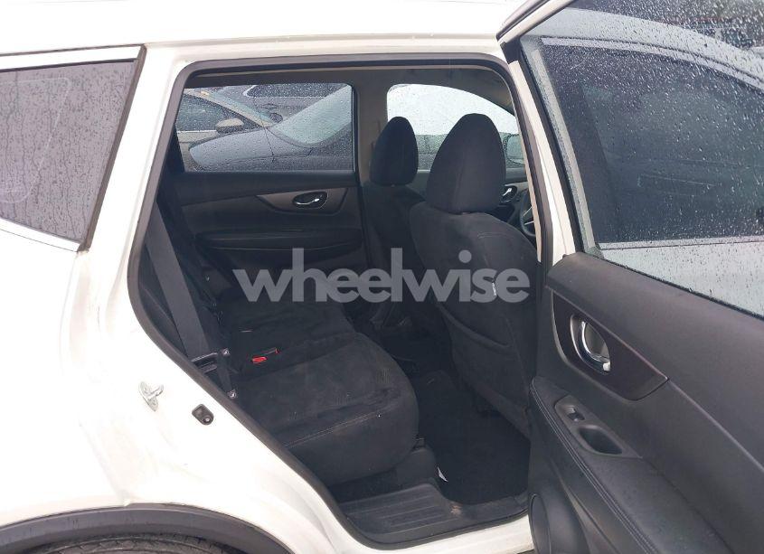 Photo 8 of 2016 Nissan Rogue S/SL/SV (VIN 5N1AT2MV2GC822347)