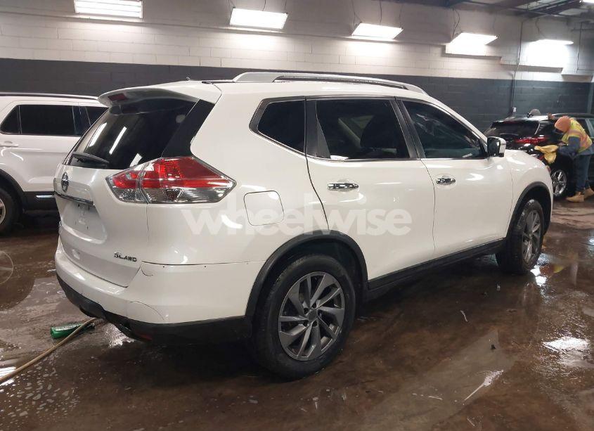 Photo 4 of 2016 Nissan Rogue SL (VIN 5N1AT2MV2GC875484)