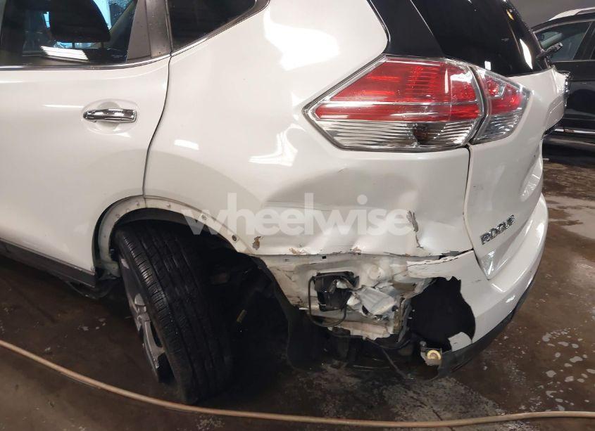 Photo 6 of 2016 Nissan Rogue SL (VIN 5N1AT2MV2GC875484)