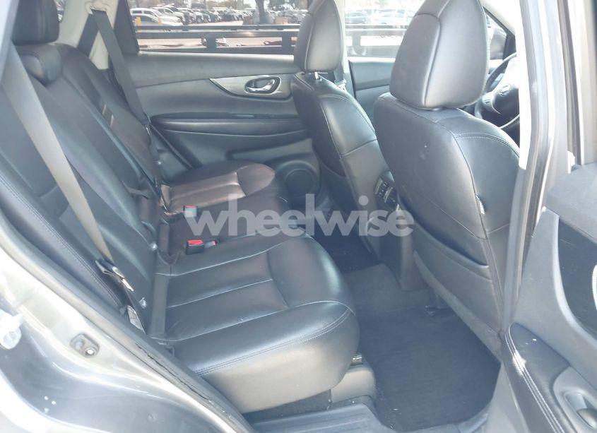 Photo 8 of 2016 Nissan Rogue SL (VIN 5N1AT2MV2GC879163)