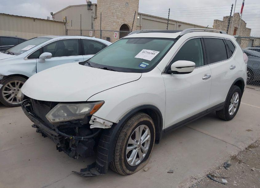 Photo 2 of 2016 Nissan Rogue SV (VIN 5N1AT2MV2GC888591)