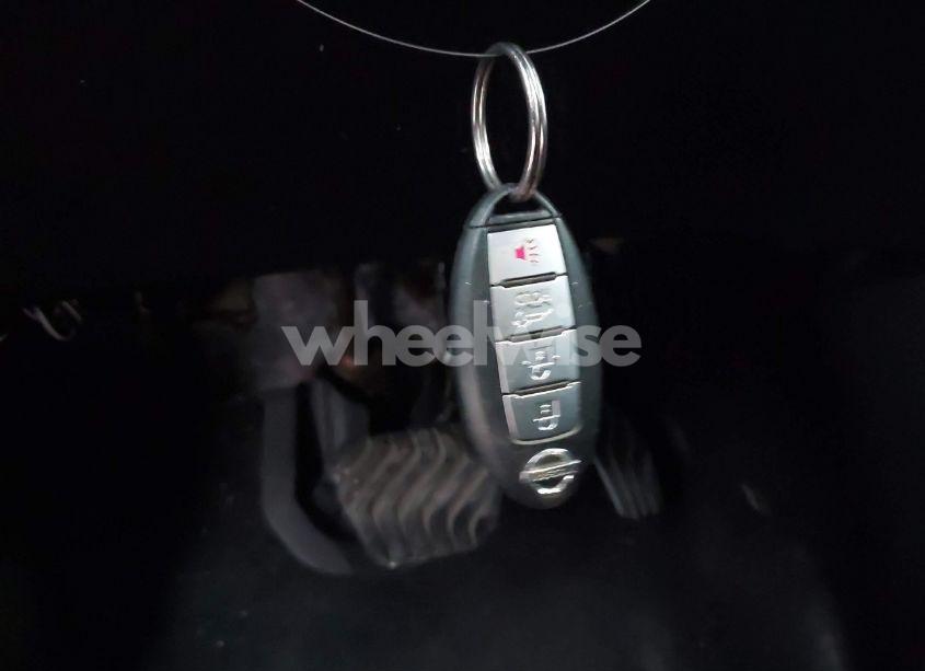 Photo 11 of 2016 Nissan Rogue SV (VIN 5N1AT2MV2GC919998)