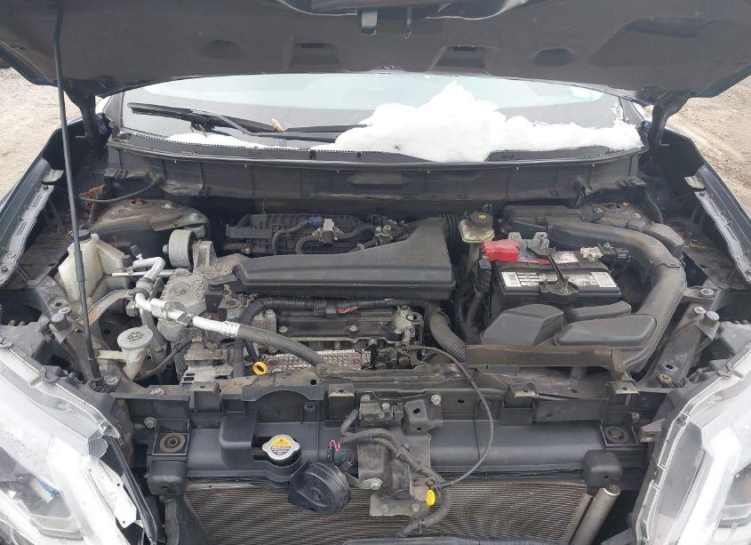 Photo 10 of 2017 Nissan Rogue SV (VIN 5N1AT2MV2HC743178)