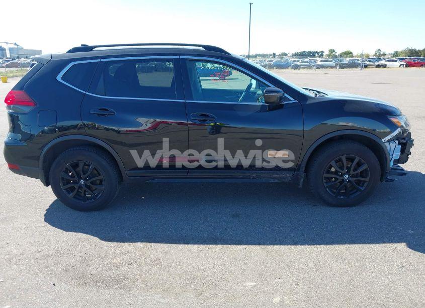 Photo 14 of 2017 Nissan Rogue SV (VIN 5N1AT2MV2HC757047)