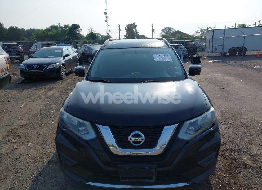 Photo 12 of 2017 Nissan Rogue SV (VIN 5N1AT2MV2HC759302)