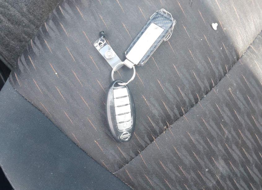 Photo 11 of 2017 Nissan Rogue SV (VIN 5N1AT2MV2HC795751)