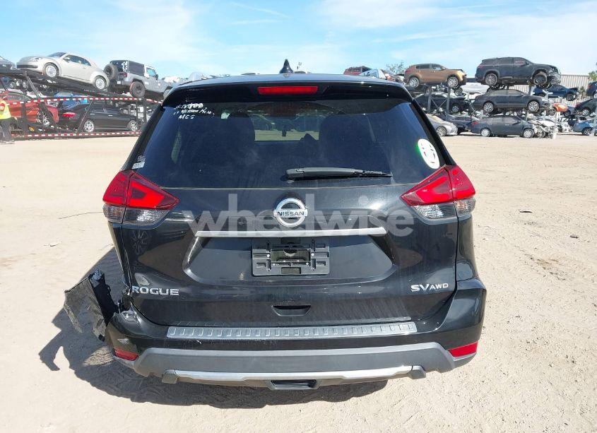 Photo 16 of 2017 Nissan Rogue SV (VIN 5N1AT2MV2HC817912)