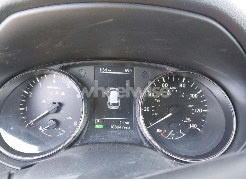 Photo 7 of 2017 Nissan Rogue SV (VIN 5N1AT2MV2HC817912)