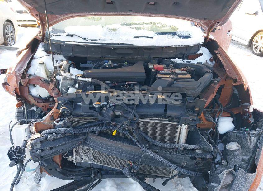 Photo 10 of 2017 Nissan Rogue SV (VIN 5N1AT2MV2HC821152)