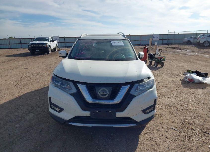 Photo 12 of 2017 Nissan Rogue SL (VIN 5N1AT2MV2HC824729)