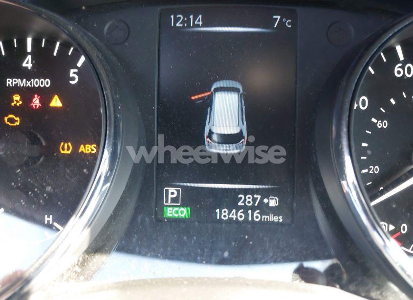 Photo 15 of 2017 Nissan Rogue SV (VIN 5N1AT2MV2HC843765)