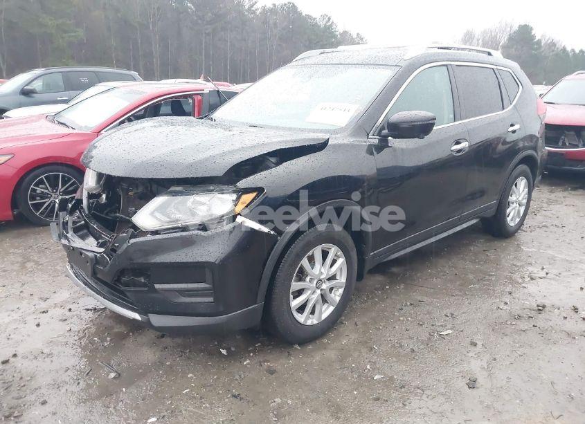 Photo 2 of 2017 Nissan Rogue SV (VIN 5N1AT2MV2HC843765)