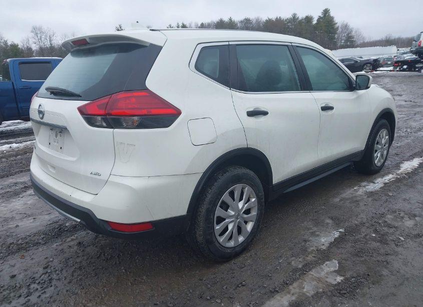 Photo 4 of 2017 Nissan Rogue S (VIN 5N1AT2MV2HC847329)