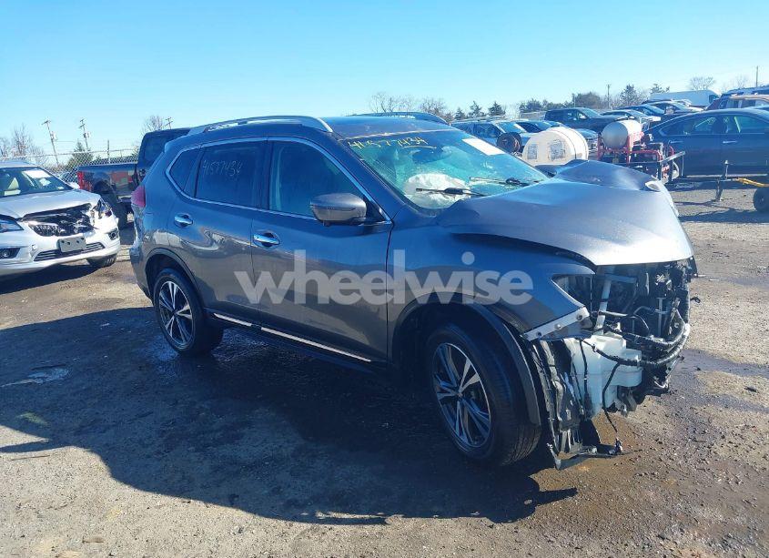 2017 Nissan Rogue SL (VIN 5N1AT2MV2HC861697) main photo