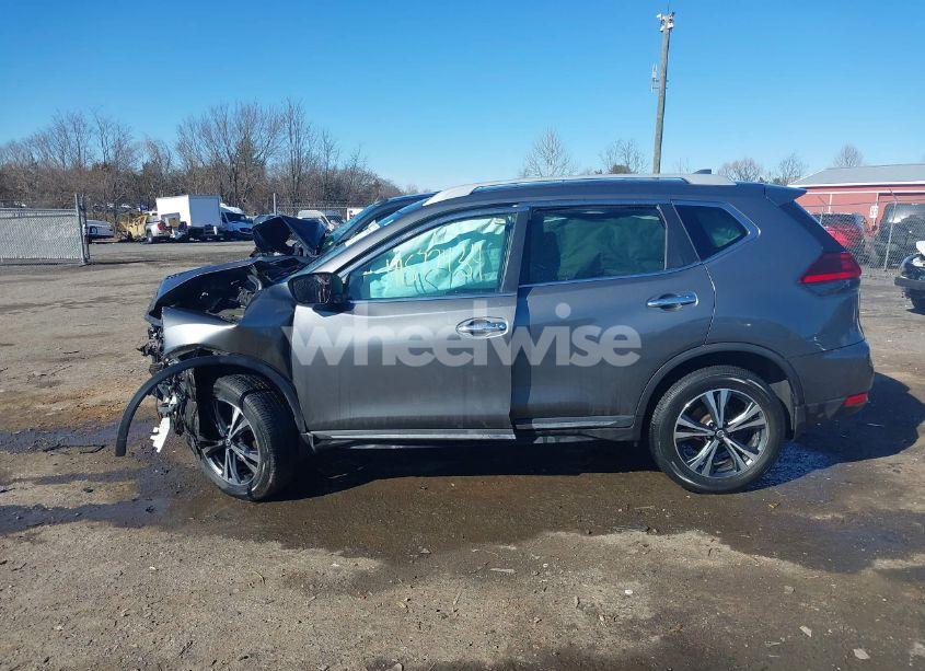 Photo 15 of 2017 Nissan Rogue SL (VIN 5N1AT2MV2HC861697)