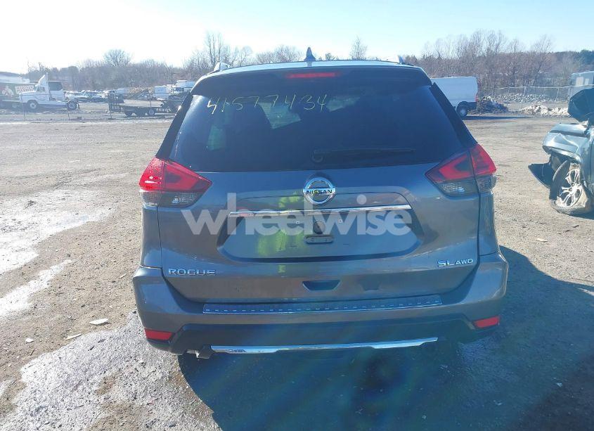 Photo 17 of 2017 Nissan Rogue SL (VIN 5N1AT2MV2HC861697)