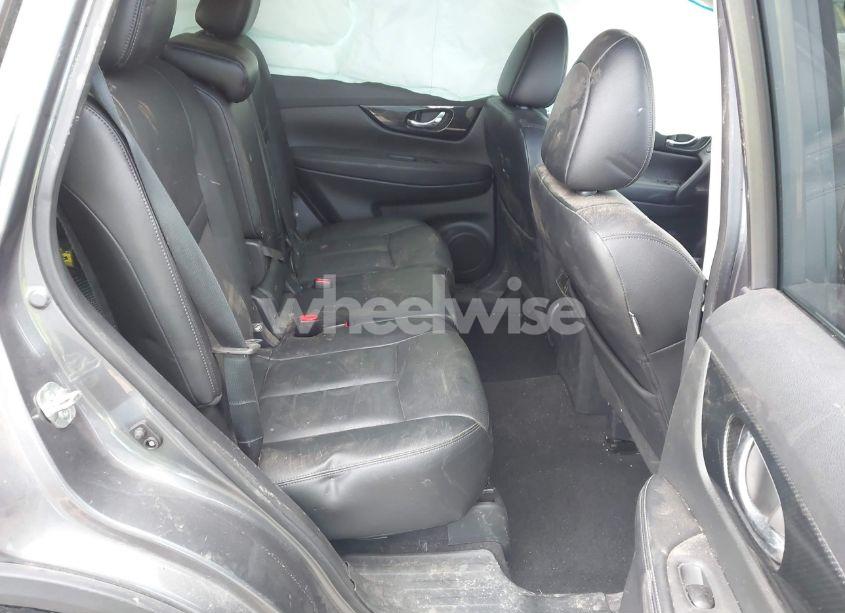 Photo 8 of 2017 Nissan Rogue SL (VIN 5N1AT2MV2HC861697)