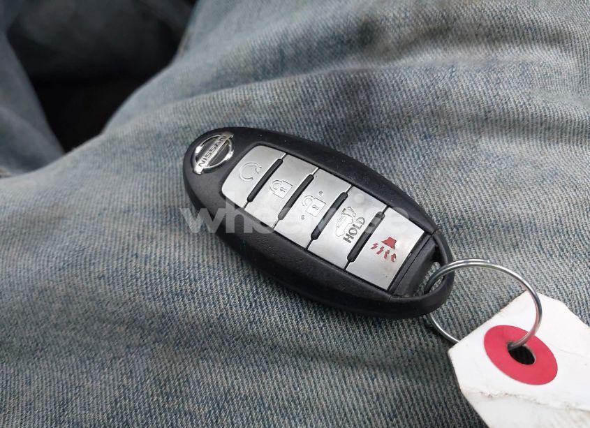 Photo 11 of 2018 Nissan Rogue SV (VIN 5N1AT2MV2JC709036)